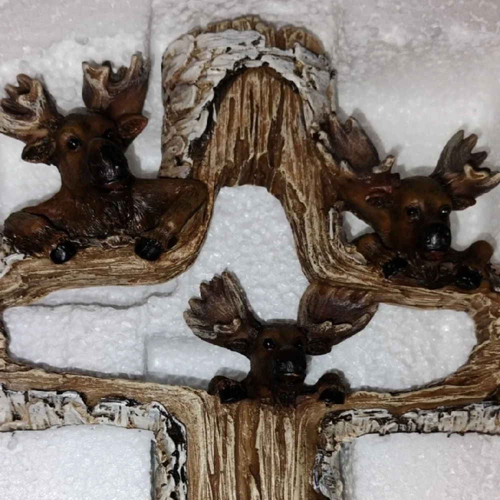 Moose Decorated Cross Wall Hanging - Picture 7 of 8